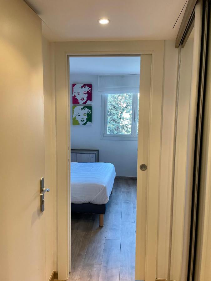 Chambre idéalement située à 50m de la Croisette Cannes Esterno foto